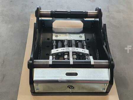 Övrigt 0 OilQuick OQ70/55 Adapterplatte für Westtech NEU (3)