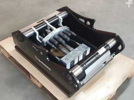 Övrigt 0 OilQuick OQ70/55 Adapterplatte für Westtech NEU (6)