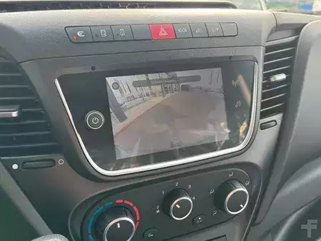 Pozostałe 0 Iveco Daily 35S14 A8 *R4.100mm*Automatik*Kamera*SAXAS* (19)