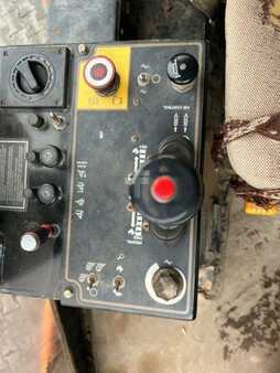 Single drum compactors 0 Caterpillar CS 433C Walze / 3804 h (16)