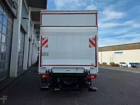 Miscelaneo 0 Iveco S-Way AD190S40/P LBW Bär 2.000kg Spoiler (7)