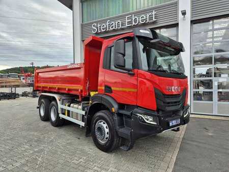 Other 2025 Iveco X-Way AD300X48Z HR OFF 6x4 Bordmatik Intarder (3)
