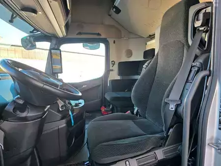 Ostatní 2022 Mercedes-Benz Actros 2551 L 6x2 Palfinger PK22002 Funk Solo (18)