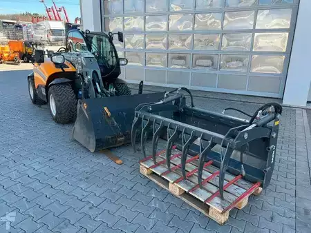 Pyöräkuormaajat 2023 Giant GT5048 HD Greifschaufel Zentralschmierung (12)