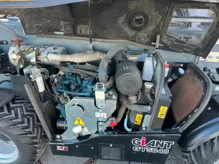 Pyöräkuormaajat 2023 Giant GT5048 HD Greifschaufel Zentralschmierung (17)