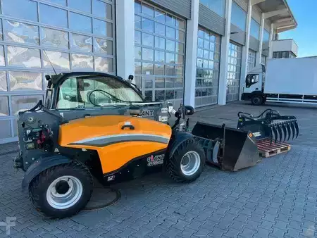 Pyöräkuormaajat 2023 Giant GT5048 HD Greifschaufel Zentralschmierung (3)