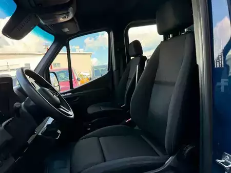 Outro 2022 Mercedes-Benz Sprinter 215 CDI DoKa Pritsche Plane AHK Klima (9)