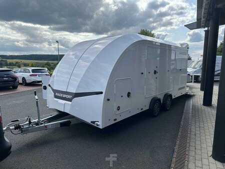 Pozostałe 0 Brian James Race Sport Länge: 5,03 m / 3.000 kg (8)