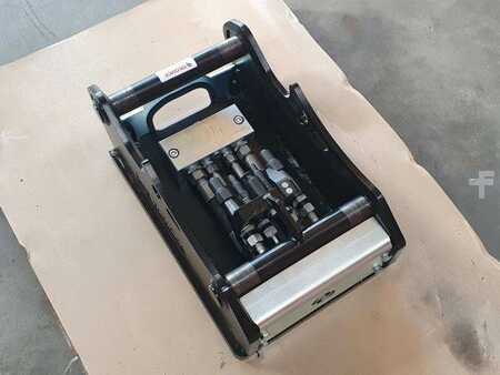 Autres 0 OilQuick OQ45-5 Adapterplatte für Westtech &mehr (2)