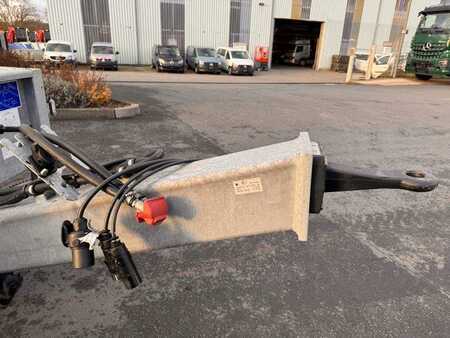 Outro 2024 Wörmann BauTL105.55/200 Rampen verzinkt (20)