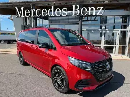 Outro 2025 Mercedes-Benz V 300 d STYLE AMG 4MATIC AIRMATIC DISTRONIC Pano (1)