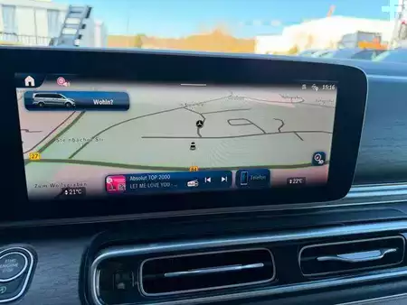 Ostatní 2025 Mercedes-Benz V 220 d AVA AMG AHK2,5to DISTRONIC 360Kamera (13)