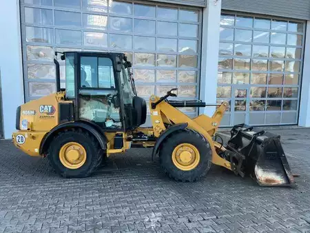 Radlader 2020 Caterpillar 906M / 2020 / nur 480h / Gabel / Schaufel (3)
