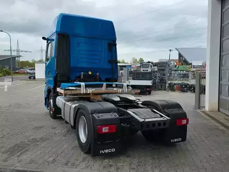 Overige 0 Iveco S-Way AS440S50T/P LED Standklima 2 Stück (9)