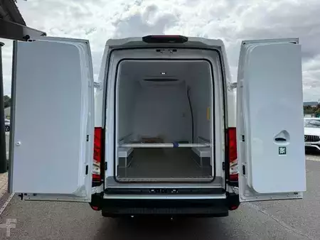 Outro 0 Iveco Daily 35S16HA8 V Kühlkastenwagen *R 3520 mm*Navi (7)