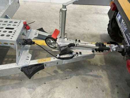 Sonstige 2023 Brian James Cargo Digger Plant 2 / Länge: 3.200mm / 3.500kg (9)