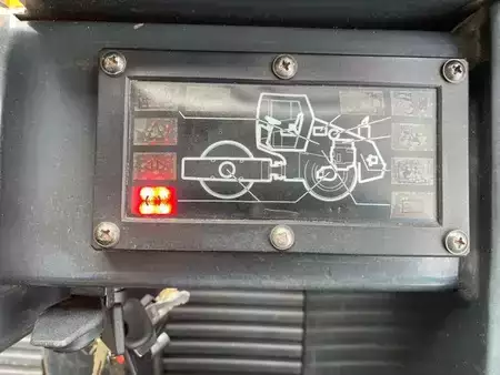 Walce  2001 BOMAG BW 225 D-3 / 2001 / nur 3.824h! / Variocontrol (16)