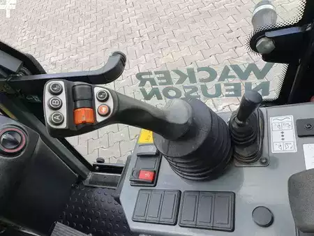 Kolové nakladače 2021 Wacker WL34 (RL40) / Schaufel + Gabel / nur 743h / 62PS (12)