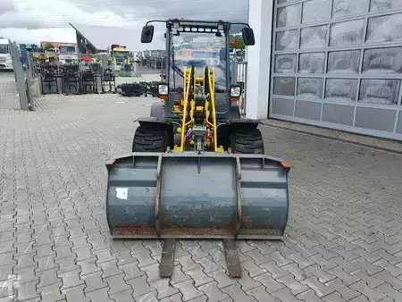 Kolové nakladače 2021 Wacker WL34 (RL40) / Schaufel + Gabel / nur 743h / 62PS (9)