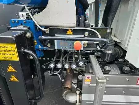 Outro 2023 Fuso Mitsubishi Canter 6C18D DoKa 4x4 Kran Atlas 65.2 (16)