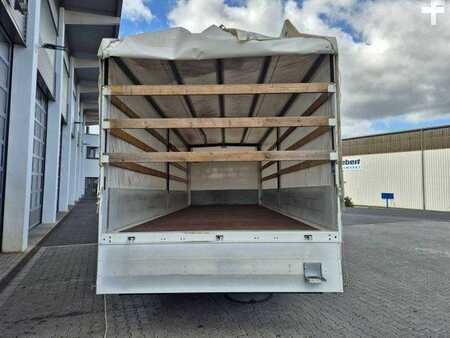 Iveco Eurocargo ML120E25 4x2 Pritsche/Plane AHK