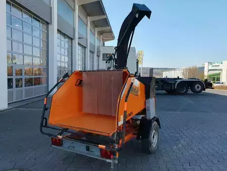 Altri 2008 JBM 630 MDX Holzhacker / nur 133h / 2008 (5)