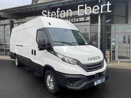 Iveco Daily 35S18 A8 3.0L *AHK*Automatik*LED*Standh*