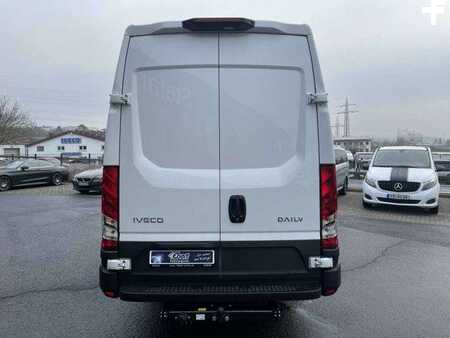 Iveco Daily 35S18 A8 3.0L *AHK*Automatik*LED*Standh*