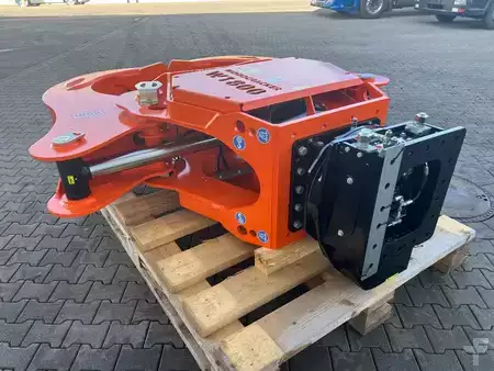 Attrezzatura 0 WESTTECH Woodcracker W1800 Spaltzange / RTW28 Rotator / NEU (7)