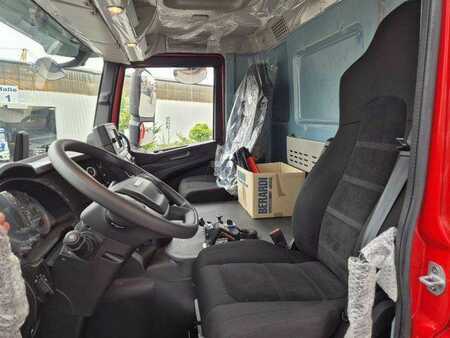 Other 2025 Iveco X-Way AD300X48Z HR OFF 6x4 Bordmatik Intarder (11)
