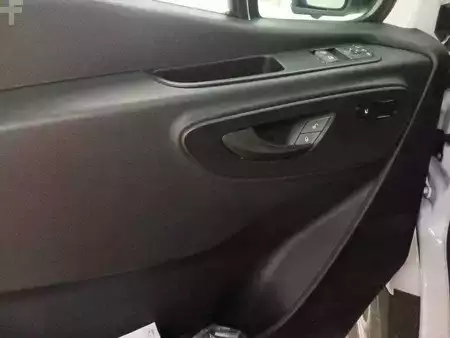 Outro 2025 Mercedes-Benz Sprinter 317 CDI 9G 3665 Klima AHK3,5t Schwingo (13)