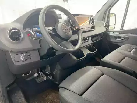 Outro 2025 Mercedes-Benz Sprinter 317 CDI 9G 3665 Klima AHK3,5t Schwingo (8)