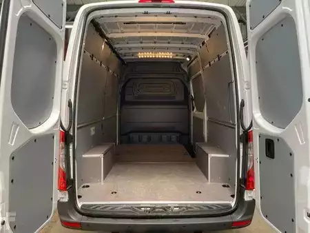 Outro 2025 Mercedes-Benz Sprinter 317 CDI 9G 3665 Klima AHK3,5t Schwingo (9)