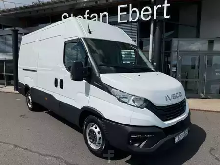 Altri 2026 Iveco Daily 35S16A8 V Kastenwagen *R 3520 mm* (1)