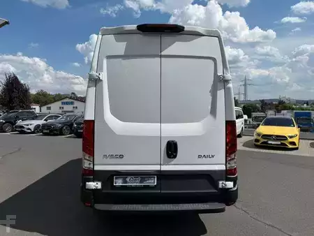 Altri 2026 Iveco Daily 35S16A8 V Kastenwagen *R 3520 mm* (6)