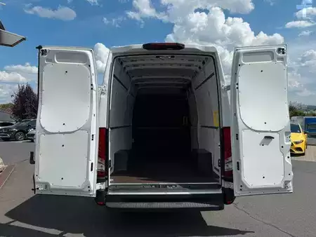Altri 2026 Iveco Daily 35S16A8 V Kastenwagen *R 3520 mm* (8)