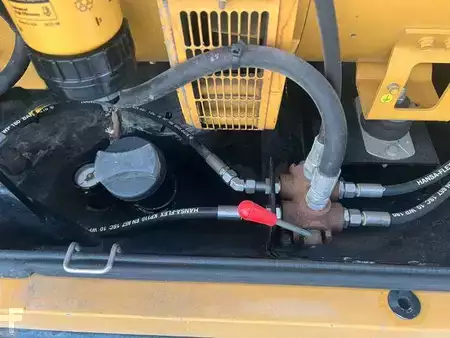 Sonstige 2015 Caterpillar DE88E3 / Stromerzeuger / 80KVA / 2015 / 14.180h (11)