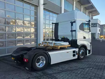 Autres 2026 Iveco AS440S50T/FP, Intarder, ADR AT,EXII,EXIII,FL (9)
