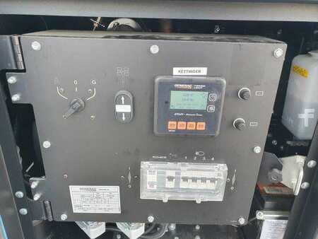 Pozostałe 2022 Generac V20 / Lichtmast / 757 h (11)