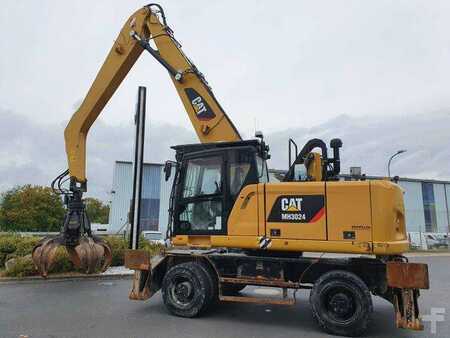 Caterpillar MH3024 / MH 3024 / inkl. Greifer / 2018 / 9.424h