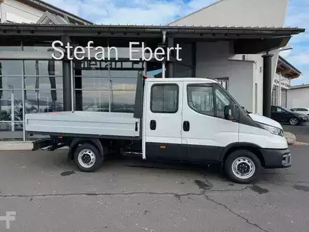 Pozostałe 0 Iveco Daily 35S14 *R3.450mm*AHK*Kamera* (10)