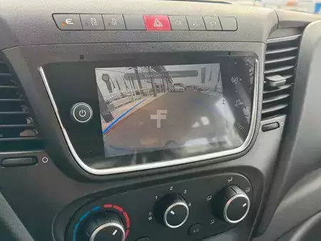 Pozostałe 0 Iveco Daily 35S14 *R3.450mm*AHK*Kamera* (17)