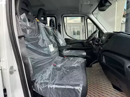 Pozostałe 0 Iveco Daily 35S14 *R3.450mm*AHK*Kamera* (20)