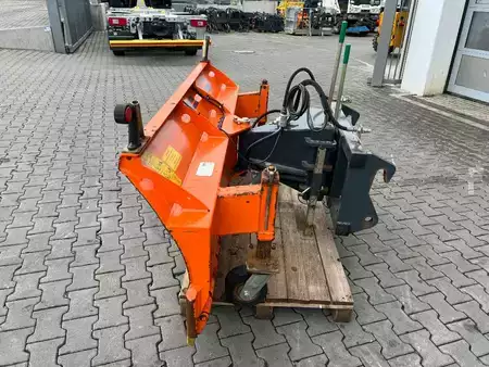 Ostatní 2019 Tuchel L-SF 225 Schneeschild / 2.250 mm / 2019 (10)