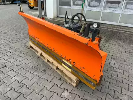 Ostatní 2019 Tuchel L-SF 225 Schneeschild / 2.250 mm / 2019 (11)