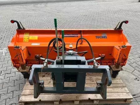 Ostatní 2019 Tuchel L-SF 225 Schneeschild / 2.250 mm / 2019 (12)