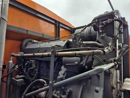 Sonstige 2005 Mercedes-Benz Actros 2032 A 4x4 Bucher STKF 9500 Airport (14)
