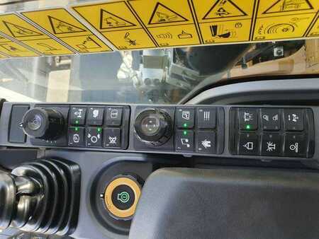 Mobilní bagry 2022 Caterpillar M318 / 2022 / nur 286h! / Tieflöffel / Pratzen (12)