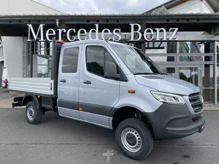 Övrigt 2025 Mercedes-Benz Sprinter 319 CDI 4x4 DoKa Klima Stdheiz AHK LED (1)
