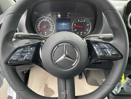 Övrigt 2025 Mercedes-Benz Sprinter 319 CDI 4x4 DoKa Klima Stdheiz AHK LED (14)